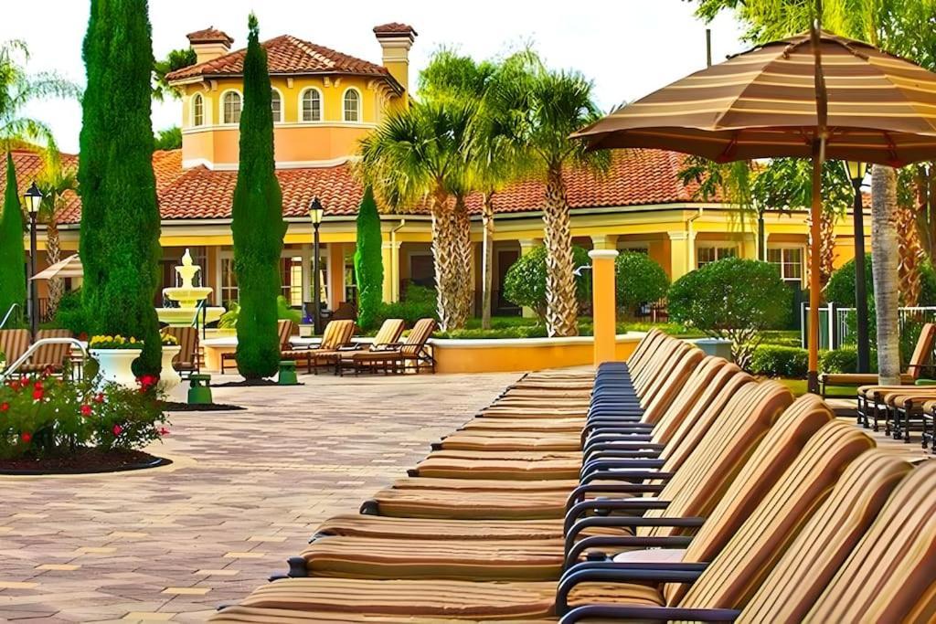 Entire Rental 3-Br Minutes From Disney X8 Hot Tub Apartment 2204 올랜도 외부 사진