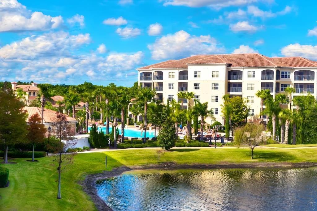 Entire Rental 3-Br Minutes From Disney X8 Hot Tub Apartment 2204 올랜도 외부 사진