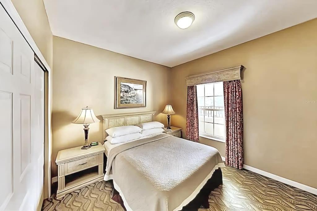 Entire Rental 3-Br Minutes From Disney X8 Hot Tub Apartment 2204 올랜도 외부 사진