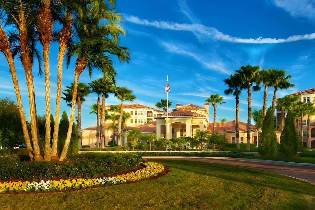 Entire Rental 3-Br Minutes From Disney X8 Hot Tub Apartment 2204 올랜도 외부 사진